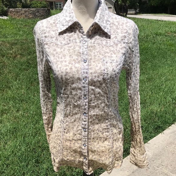 Guess Tops - Guess Western Blouse M Floral Tan